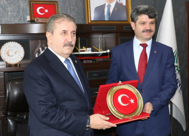 BBP Genel Başkanı Destici, Erzincan'da ziyaretlerde bulundu: