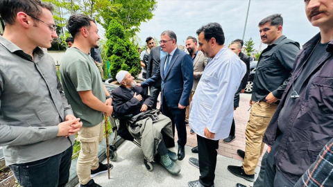 Vali Balcı, trafik kazasında yaralanan askerleri ziyaret etti