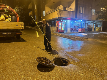 Bitlis&#039;te sağanak ve dolu etkili oldu