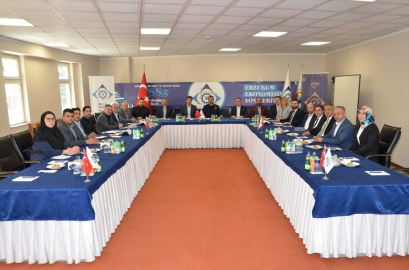 Erzurum'da İranlı heyetle ticari ilişkilerin geliştirilmesine yönelik toplantı yapıldı