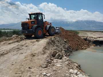 Dönemeç Deltası&#039;nda tahrip olan su bendi onarıldı