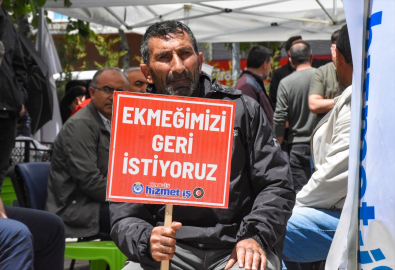 Van&#039;da işten çıkarılan belediye çalışanları eylemlerini sürdürüyor