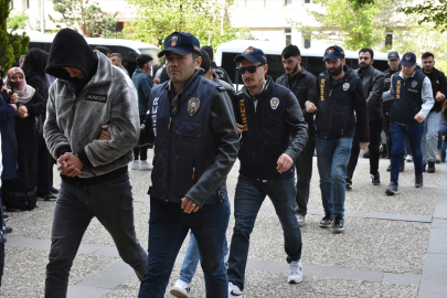 Erzurum merkezli 11 ildeki yasa dışı bahis operasyonunda yakalanan 27 zanlı adliyede
