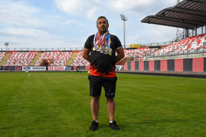 Eski atlet Ersin Tacir, kendini gençlere adadı