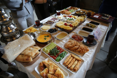 Kars'ın yöresel lezzetleri "Türk Mutfağı Haftası"nda tanıtıldı