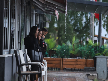 Kars ve Erzurum&#039;da sağanak ve dolu etkili oldu