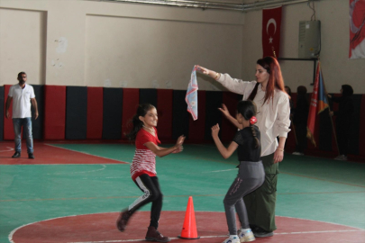 Kale'de Geleneksel Çocuk Oyunları Şenliği yapıldı