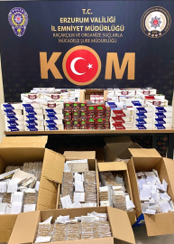 Erzurum'da polis ekipleri 252 bin 580 makaron ele geçirdi