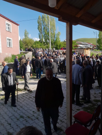 Kars&#039;ta boğa saldırısı sonucu ölen kişi toprağa verildi