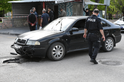 Erzurum'da otomobil ile hafif ticari araç çarpıştı, 6 kişi yaralandı