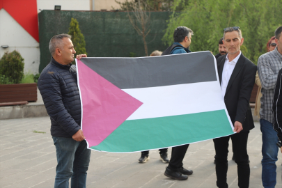 İsrail&#039;in Gazze&#039;ye yönelik saldırıları Kars&#039;ta protesto edildi
