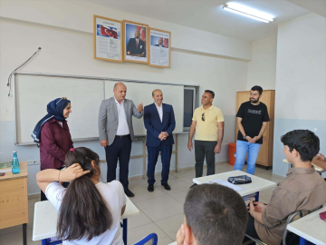 Kale Kaymakamı Denli, LGS öğrencileriyle buluştu