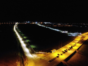 Muş&#039;ta üniversite öğrencilerinin kullandığı yol ışıklandırıldı