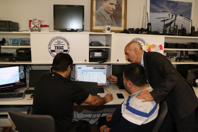 Üniversite öğrencilerine yerinde "amatör telsizcilik ve afet haberleşme" dersi