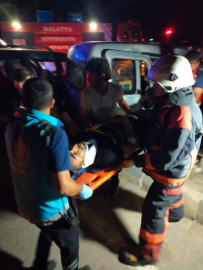 Malatya&#039;da iki hafif ticari aracın çarpışması sonucu bir kişi öldü