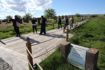 Selçuklu Meydan Mezarlığı&#039;nda ziyaretçi sayısı 5 ayda 103 bini aştı