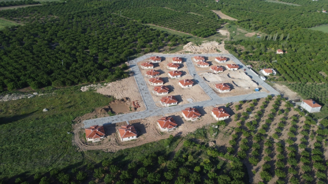 Depremin etkilediği Malatya&#039;da 2 bin 978 köy evi daha teslime hazır