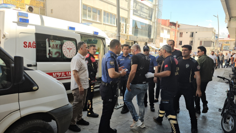 Erzincan&#039;da işletme sahipleri arasında çıkan kavgada 4 kişi yaralandı