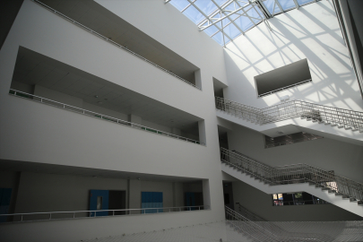 Malatya&#039;da depremde yıkılan 4 derslikten 3&#039;ü yeni eğitim yılına yetiştirilecek