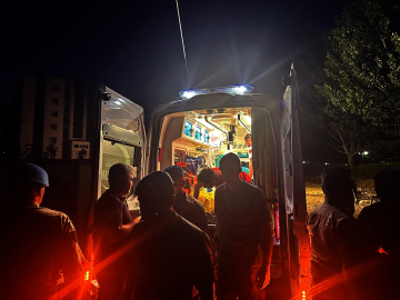 GÜNCELLEME - Tunceli'de feribottan atlayan kişinin cansız bedenine ulaşıldı