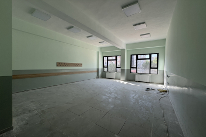 Elazığ&#039;da inşa edilen 29 okulun yeni eğitim öğretim yılına yetiştirilmesi hedefleniyor