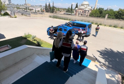 Malatya'da FETÖ operasyonunda 4 zanlı yakalandı