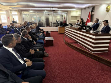 Ardahan Valisi Hayrettin Çiçek, Alevi-Bektaşi dedeleriyle buluştu: