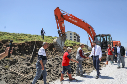 Bitlis Belediye Başkanı Tanğlay, çalışmaları inceledi