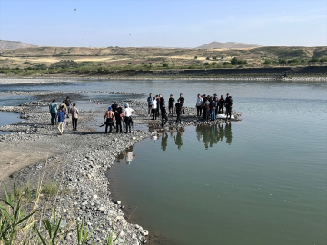 Elazığ&#039;da Murat Nehri&#039;nde kaybolan çocuğun cesedi bulundu