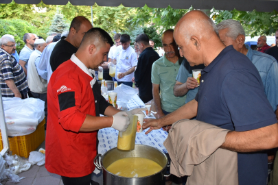 Gaziantep ve çevre illerde Kurban Bayramı namazı kılındı