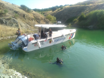 Malatya&#039;da baraj gölüne giren çocuk boğuldu