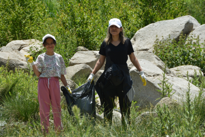 Nemrut Krater Gölü&#039;nde çevre temizliği yapıldı