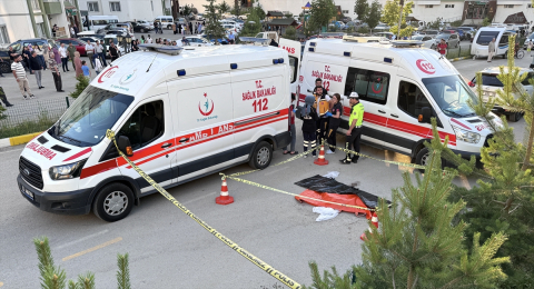 Erzurum&#039;da bir aracın üzerinden geçtiği çocuk öldü