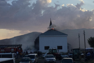 Ağrı&#039;da taziyeevinde çıkan yangın söndürüldü