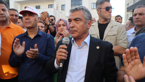 Iğdır Belediyesinin iş akdine son verdiği 204 işçi eylemlerine devam ediyor