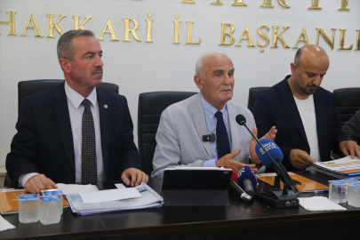 AK Parti Genel Başkan Yardımcısı Yılmaz, Hakkari'de konuştu: