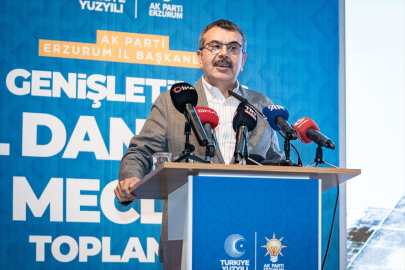 Milli Eğitim Bakanı Tekin, AK Parti&#039;nin Erzurum&#039;daki toplantısında konuştu (2):