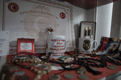 FETÖ&#039;NÜN DARBE GİRİŞİMİNİN 8. YILI - "Şehit oğlumuzun emaneti burada" diyerek memleketlerine dönmediler