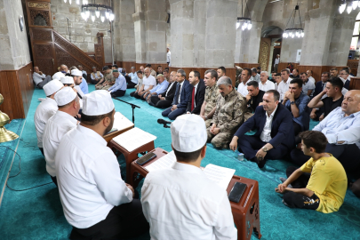 Van, Hakkari ve Bitlis&#039;te 15 Temmuz şehitleri için mevlit okutuldu