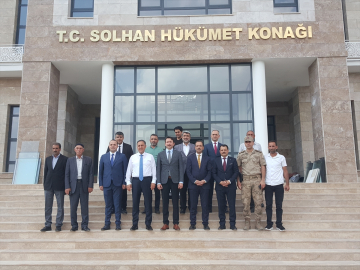 Bingöl Valisi Usta Solhan'da temaslarda bulundu