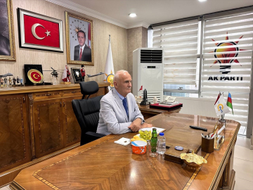 AK Parti Genel Başkan Yardımcısı Yılmaz, partisinin Iğdır&#039;daki toplantısında konuştu: