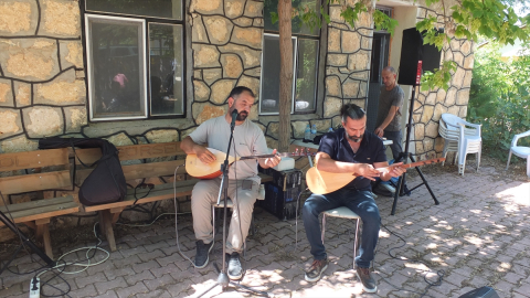 Keban&#039;da vatandaşlara aşure ikram edildi