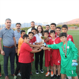 Kale&#039;de yaz Kur&#039;an kursları arası futbol turnuvası düzenlendi