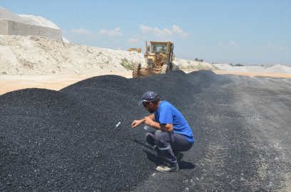 Muş&#039;ta yapımı tamamlanan asfalt plenti tesisi hizmete açıldı