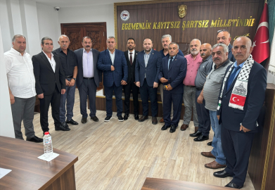 AK Parti Ardahan Milletvekili Koç, İl Genel Meclis üyelerini ziyaret etti