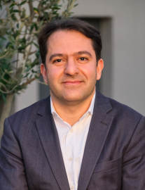 Hepsiburada&#039;dan sokak hayvanlarına çip ve karne desteği