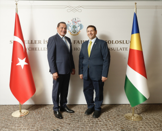 Karadeniz Holding CEO&#039;su Remzi Karadeniz, Seyşeller Cumhuriyeti İstanbul Fahri Konsolosu oldu