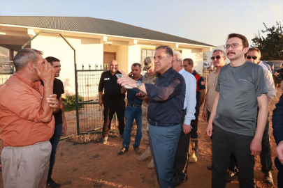 GÜNCELLEME - Bingöl&#039;de çıkan orman yangını kontrol altına alındı