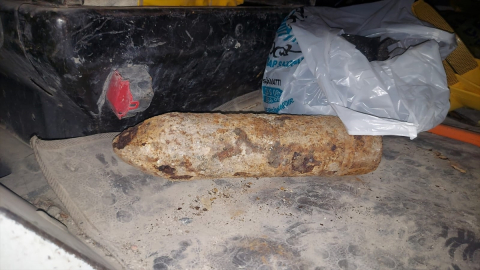 Erzurum&#039;da doğal gaz çalışması sırasında patlamamış top mermisi bulundu