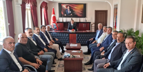 Çaldıran Kaymakamı Bakan&#039;a ziyaretler sürüyor